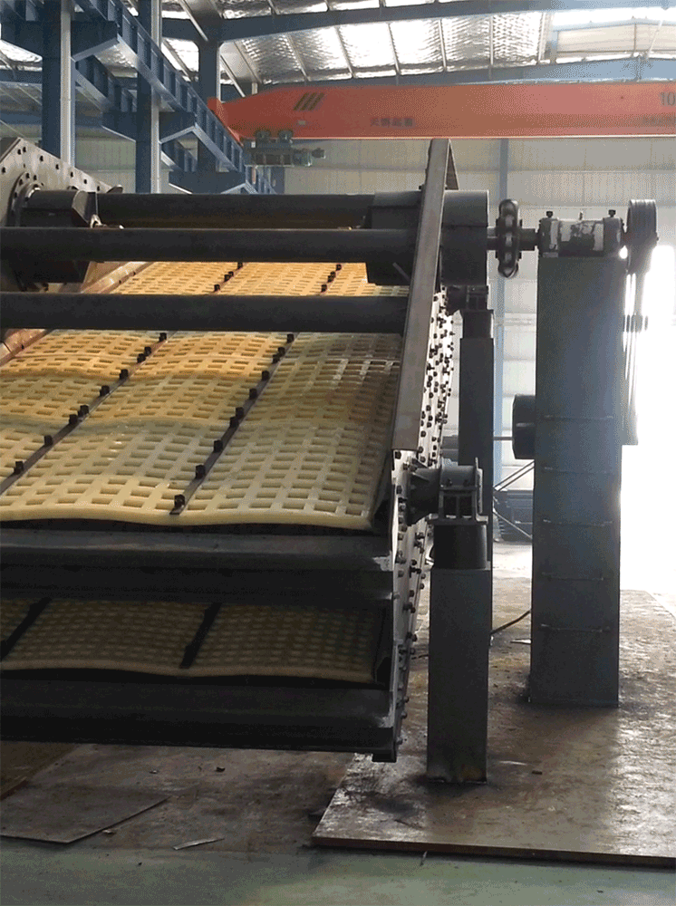 YK Type Vibration Screen in operation